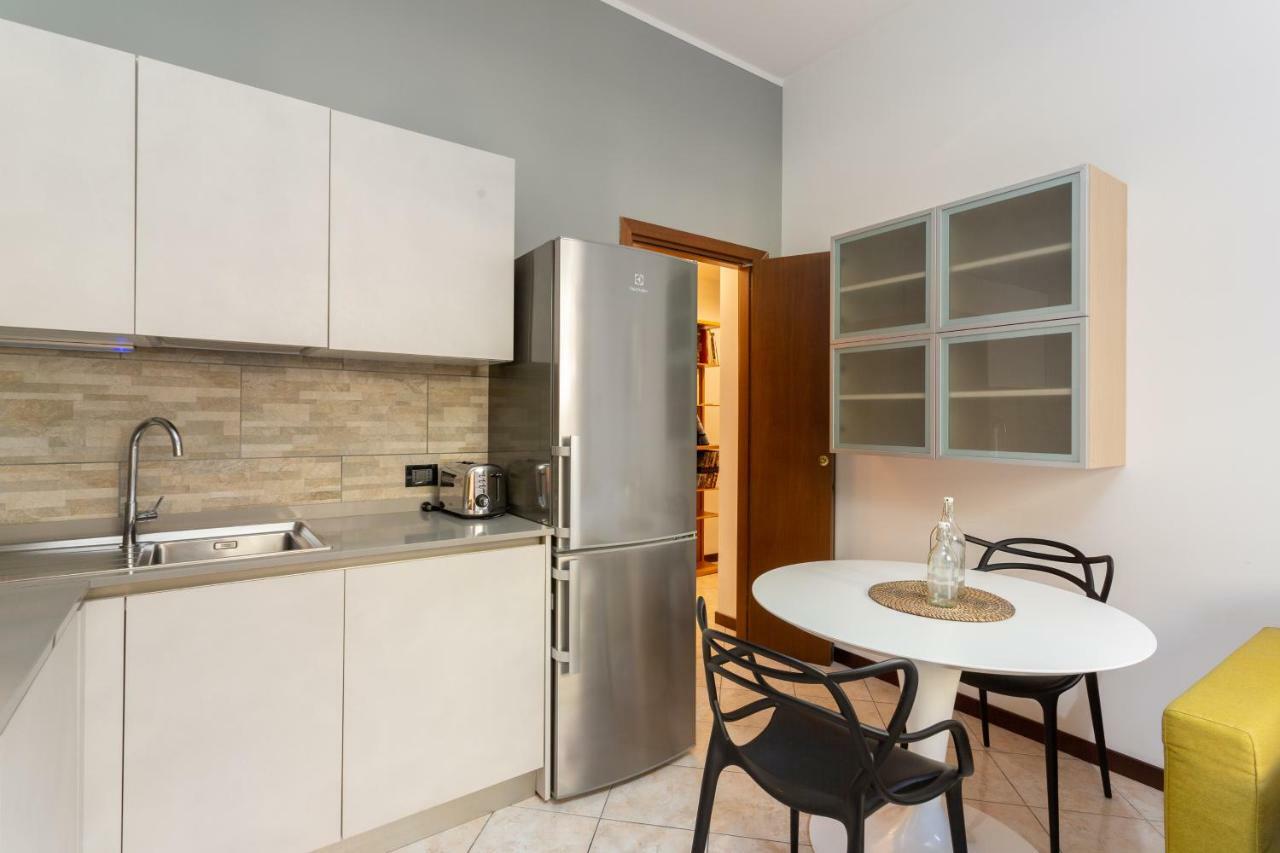 The Best Rent - Cozy Studio Apartment In Milan Downtown Exterior photo